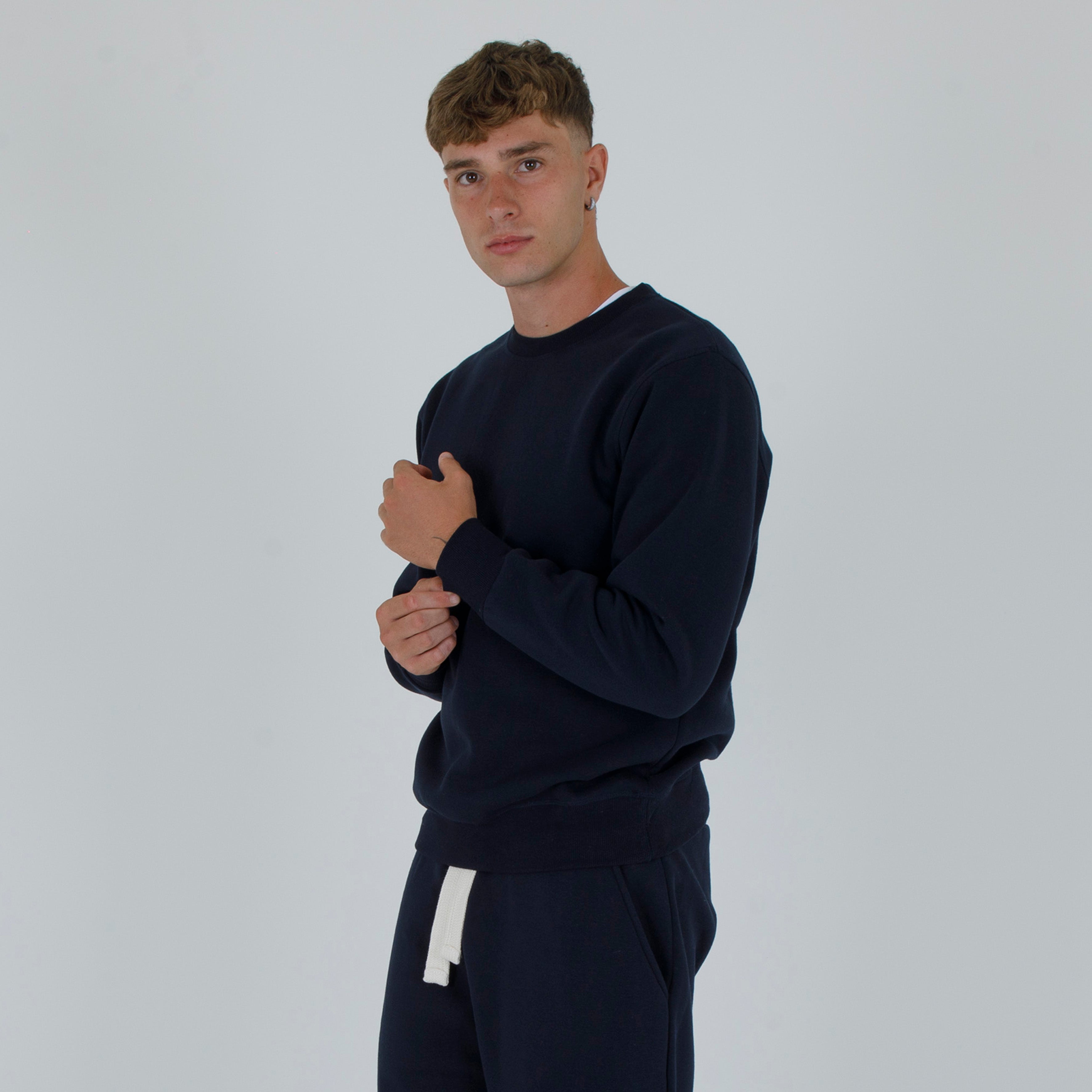 BASIC G/NECK SWEATSHIRT-11412