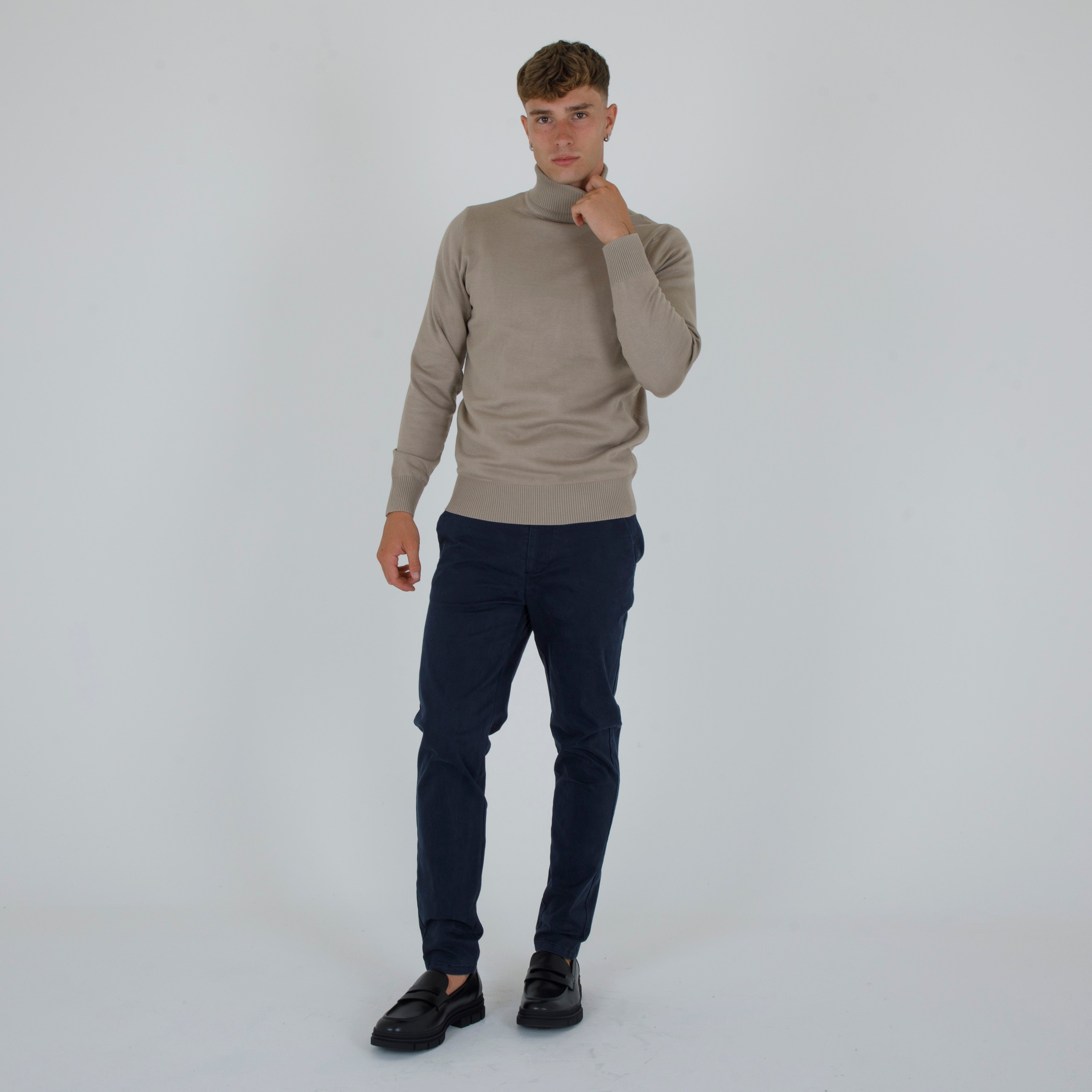 DOUBLE-YIELD HIGH NECK PULLOVER - 11434