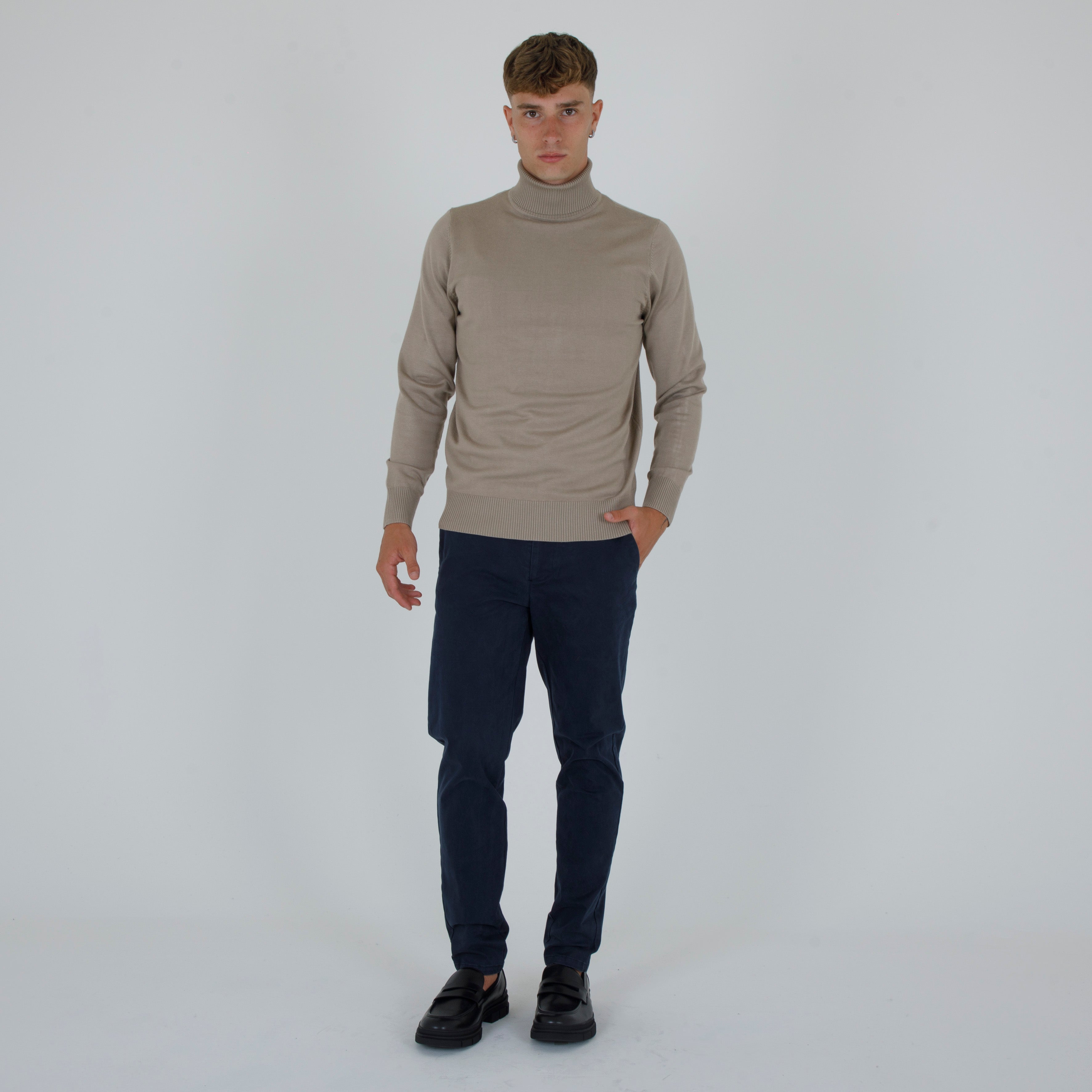 DOUBLE-YIELD HIGH NECK PULLOVER - 11434