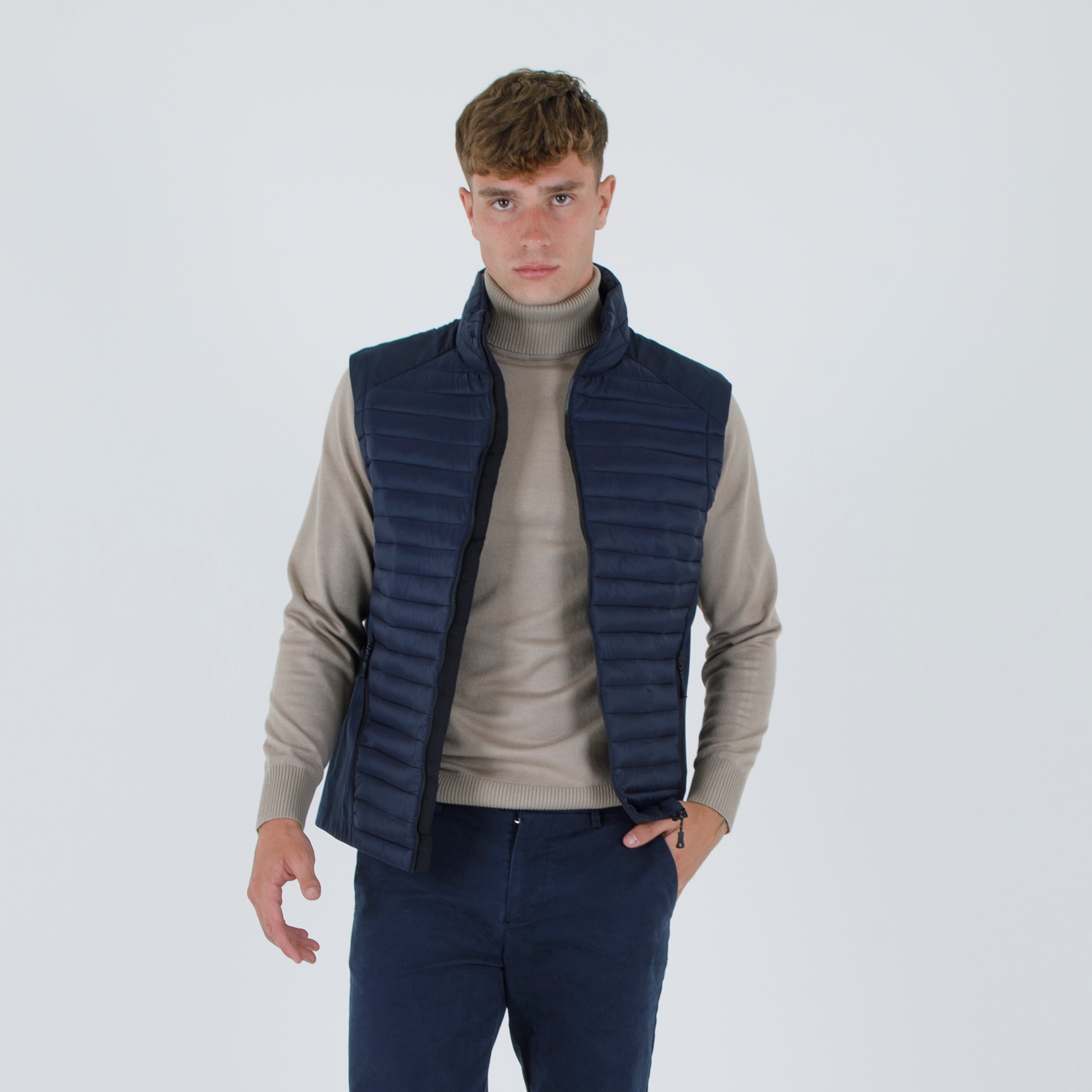 COMBINED SLEEVELESS 100GRAMS-11561