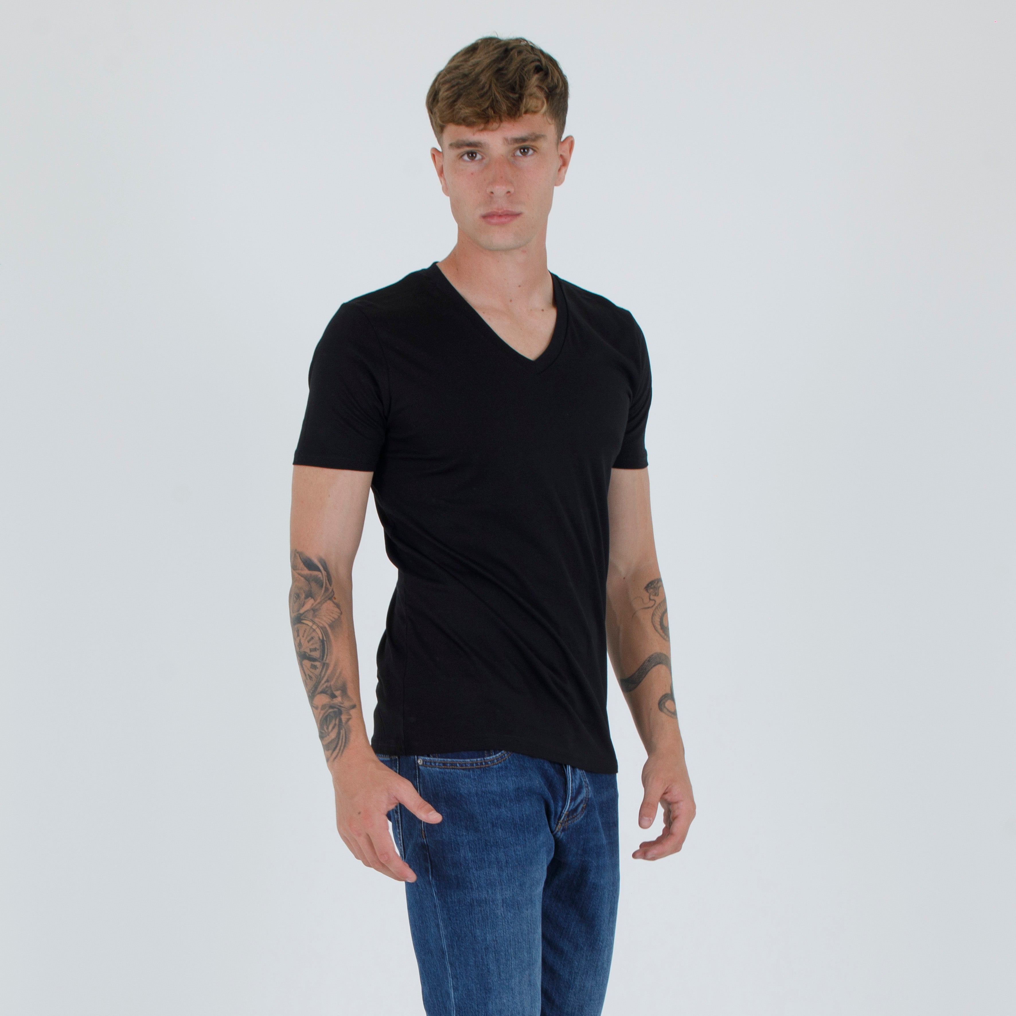 V-NECK T-SHIRT -11497